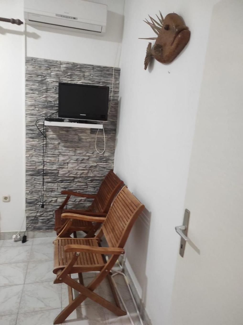 Apartment Tenara Vis Eksteriør bilde